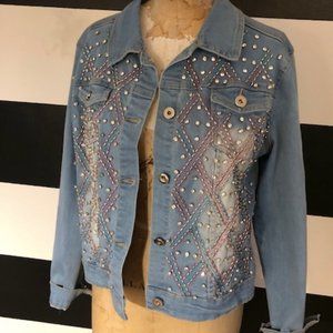 NEW DENIM Jacket with RHINESTONE  Details , Size Large